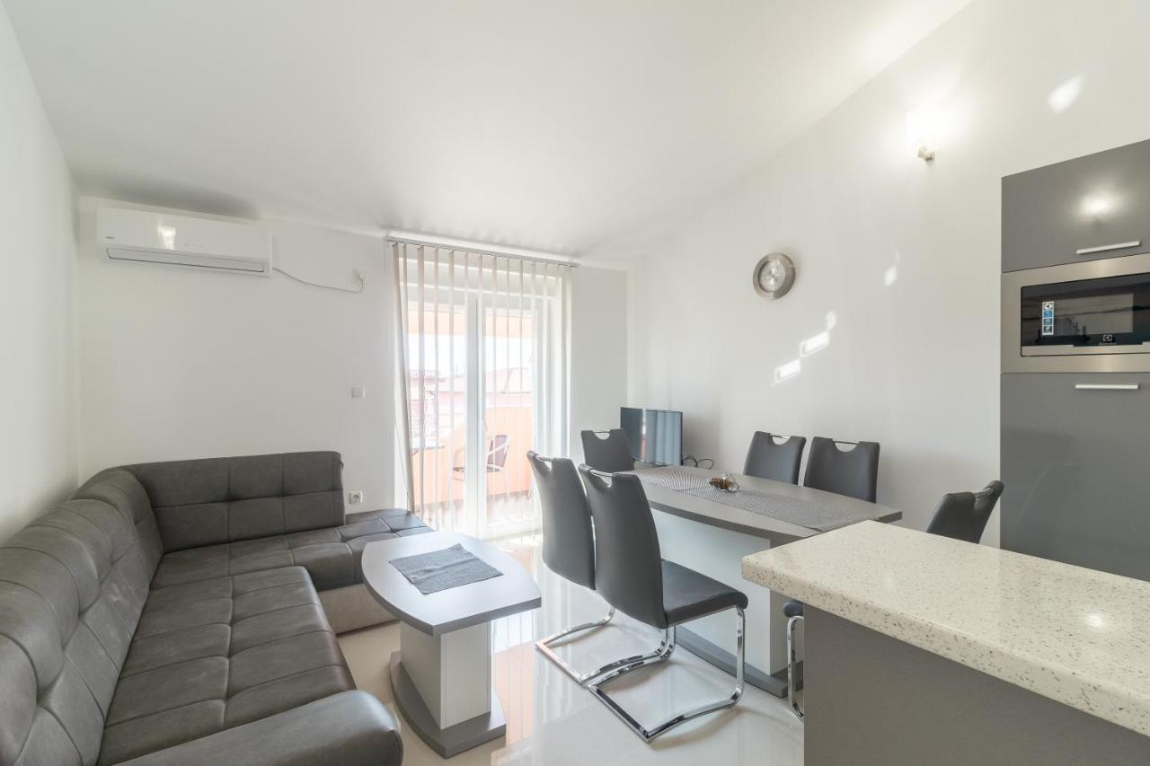 Villa Car Пула Екстер'єр фото