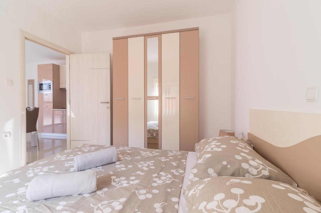Villa Car Пула Екстер'єр фото